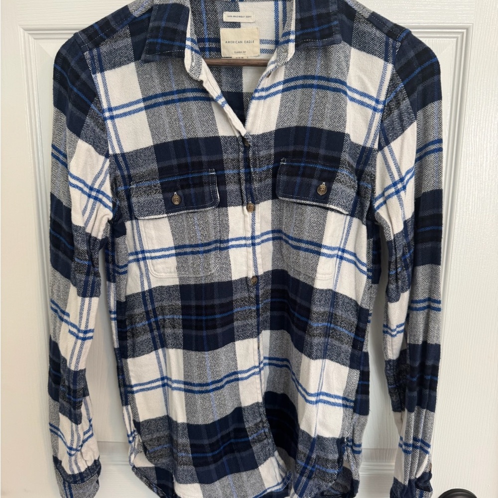 American Eagle Outfitters Navy, White and Gray Plaid Button-Down Shirt